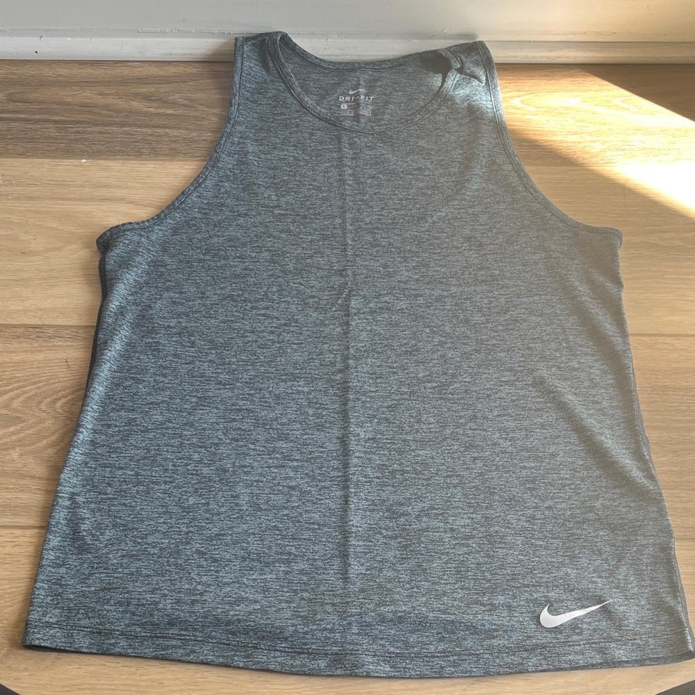 Nike Heather Gray / Charcoal Athletic Tank - Small